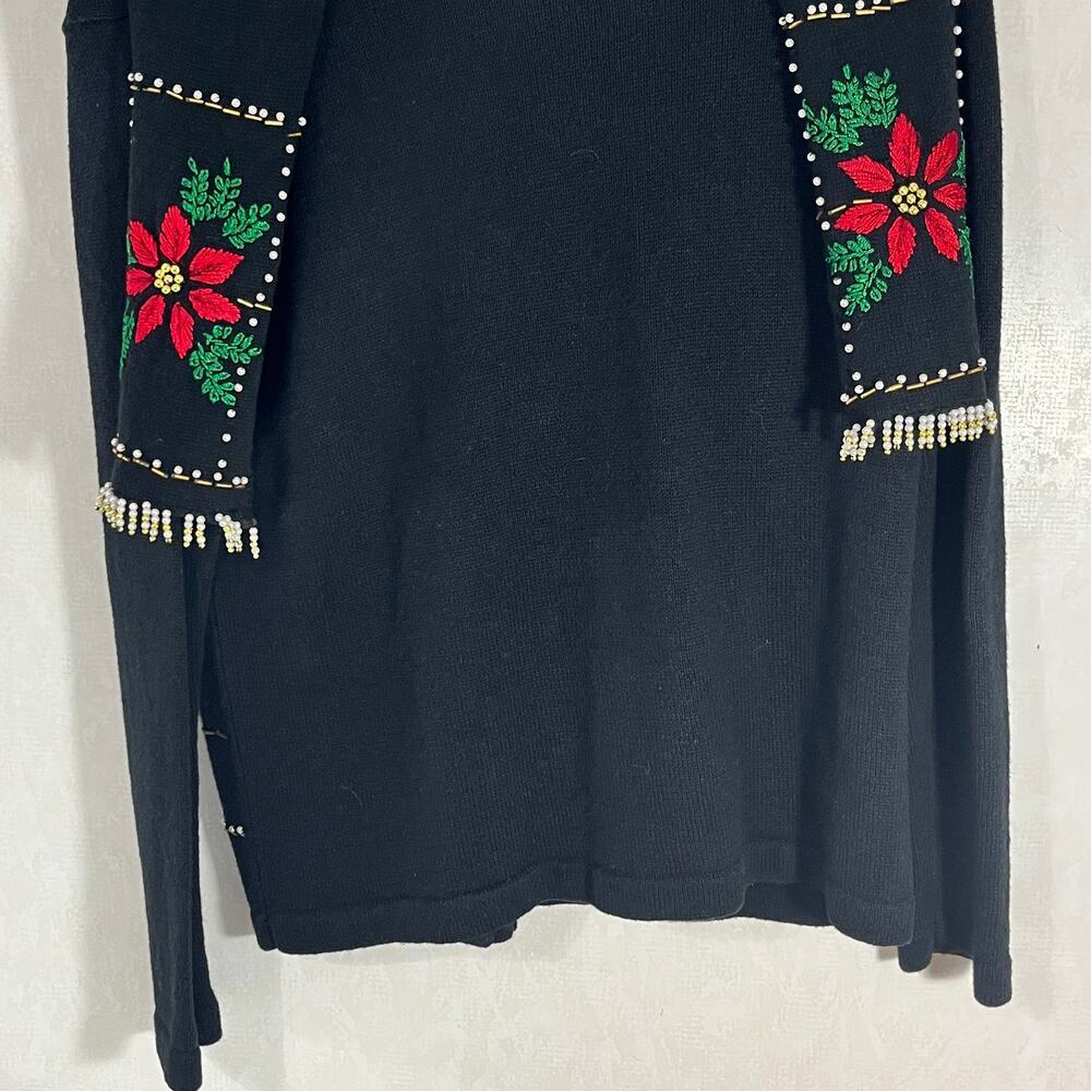 White Stag Button Front Cardigan Sweater Attached Scarf poinsettia Christmas L - Picture 4 of 7